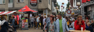 Grote Braderie in centrum Twello